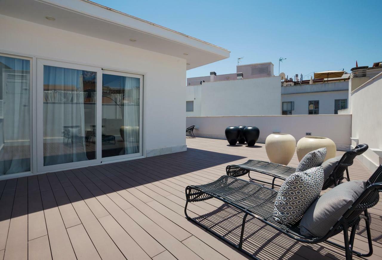 Apartamentos One Shot Conde De Torrejon Севілья Екстер'єр фото