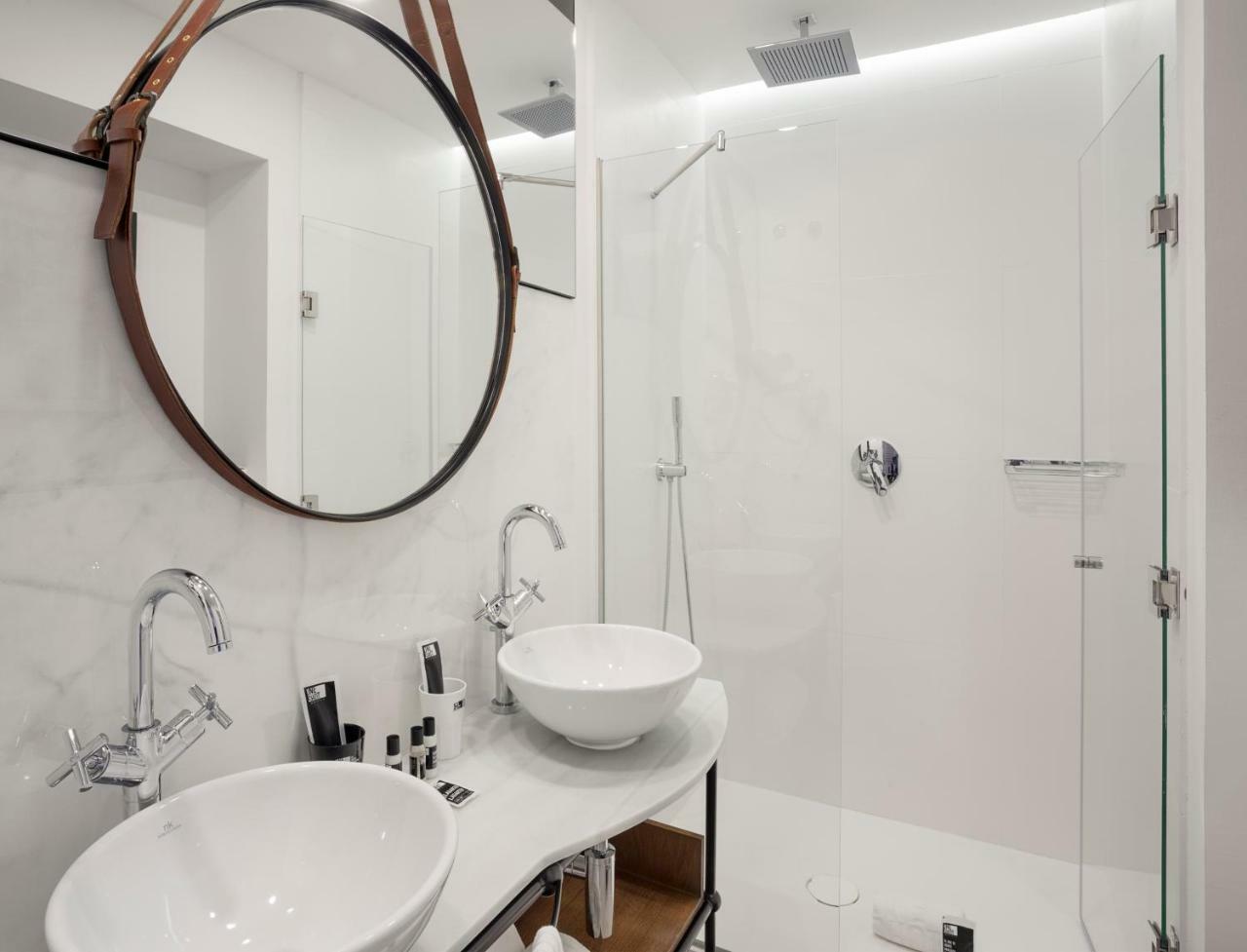 Apartamentos One Shot Conde De Torrejon Севілья Екстер'єр фото