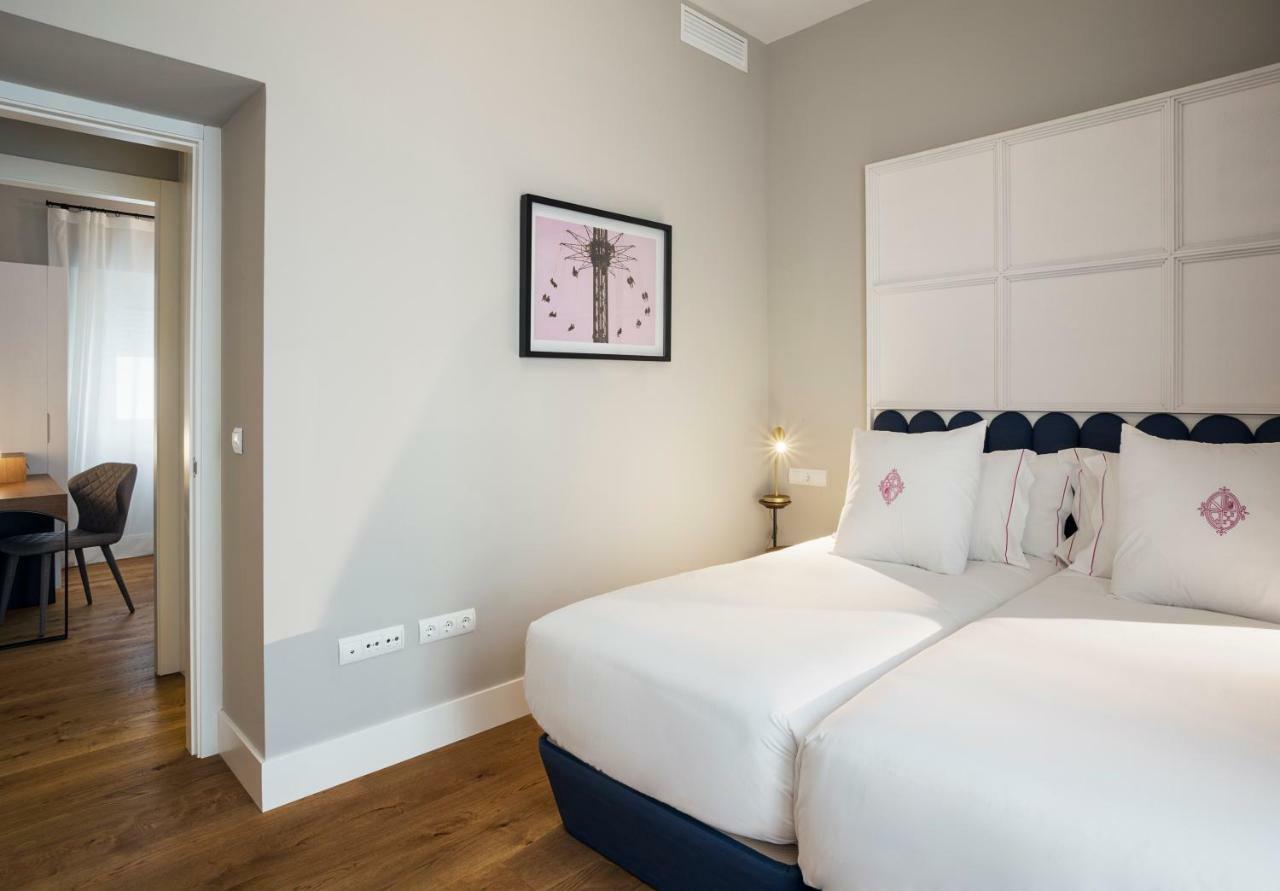 Apartamentos One Shot Conde De Torrejon Севілья Екстер'єр фото
